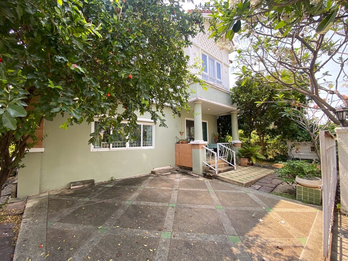 ขายบ้านเดี่ยว 2 ชั้น 67 ตารางวา มณีรินทร์ เอ็กซ์คลูซีพพาร์ค ท่าอากาศยานดอนเมือง ตลาดพูนทรัพย์ เดอะไนน์ เซ็นเตอร์ ติวานนท์ โทร 081-4012278