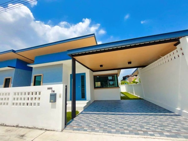 บ้านสวยพร้อมอยู่ หมู่บ้านนพดาวิลเลท เริ่ม 2.xx ล้าน! บ้านเเฝด 2นอน ถนนกว้าง ถนนไม่ตัน เข้าซอยไหนก็ได้ เเละมาพร้อมกับเลขที่มงคล 999