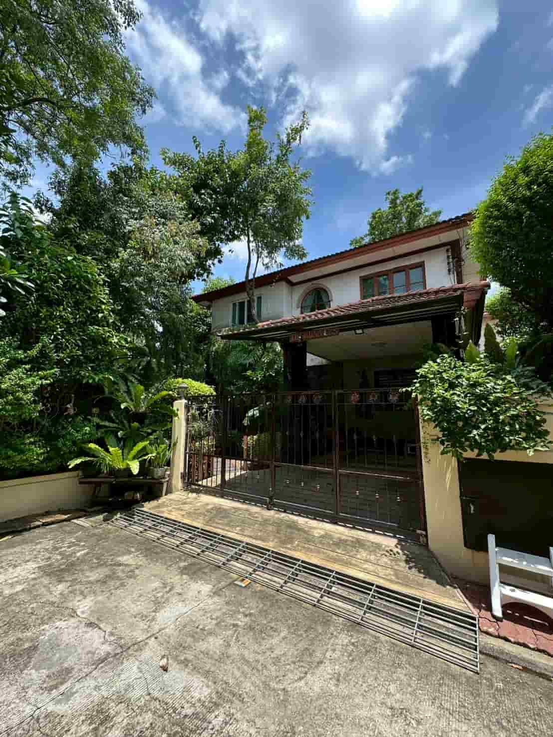 ขายถูกที่สุดในโครงการ! บ้านเดี่ยว นันทวัน วัชรพล ทำเลดีมาก ใกล้ทางด่วน – พร้อมโอนทันที