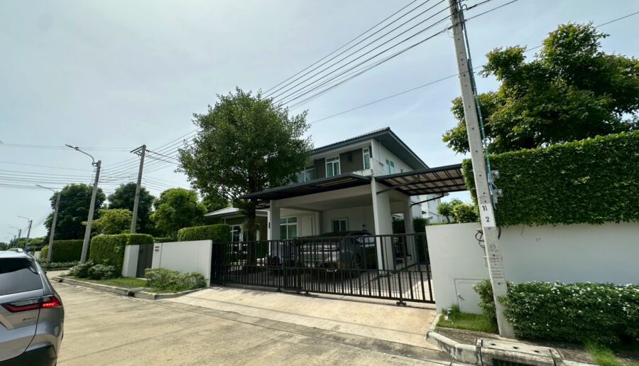 ขายบ้านเดี่ยวสวย โครงการเงียบสงบ พื้นที่รอบบ้านกว้าง ทิศดี ลมเย็นตลอดวัน