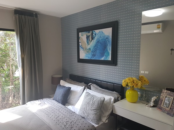 ขาย(พร้อมผู้เช่า) iCondo Sukhumvit 105 พร้อมเฟอร์นิเจอร์ และเครื่องใช้ไฟฟ้าครบ โทร 094-1694126