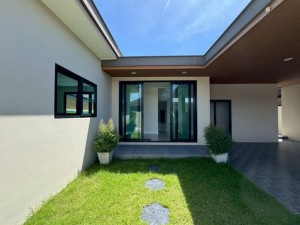 ขาย บ้านเดี่ยว Cheaper-than-any-nearbyhomes-, Huay-Yai-Pattaya, บ้านพูลลวิลล่าราคาถูกกว่าตลาดห้วยใหญ่พัทยา บ้านใหม่ยังไม่เคยเข้าอยู่ House-with-private-pool-AffordablePrice-